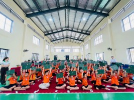 SÂN CHƠI TIẾNG ANH “WHO IS A MILLIONAIRE?” DÀNH CHO HỌC SINH KHỐI 4 – 5 TRƯỜNG TIỂU HỌC VINH TÂN