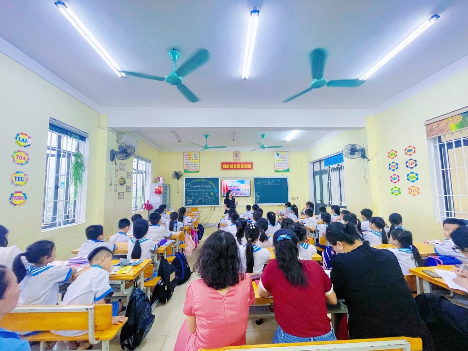 554879233 122146075652812275 8697195690241817512 n