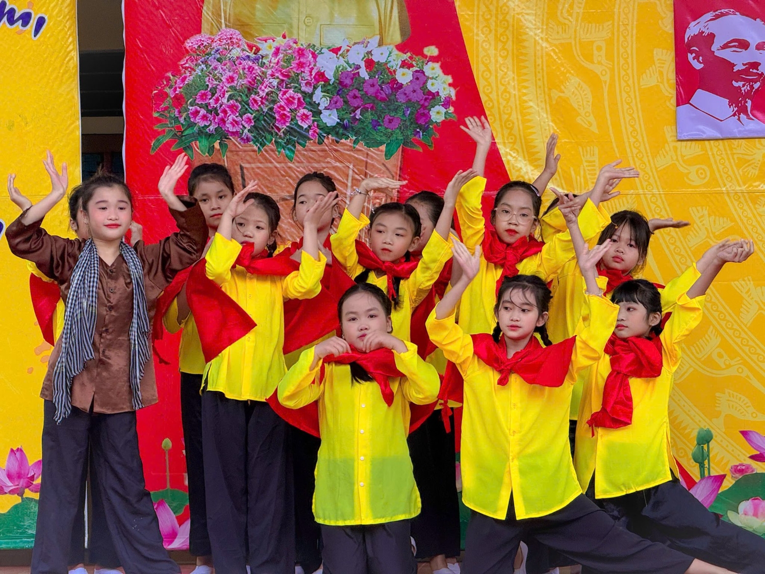 595790112 122153169452812275 697826332287675799 n