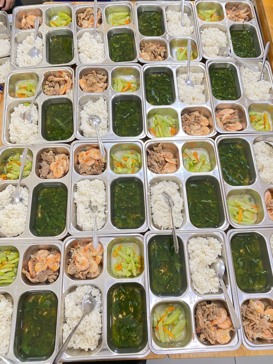 Chia khẩu phần ăn thứ 2 ngày 12 01 2025